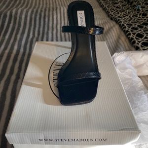 STEVE MADDEN MICHELLE SANDAL